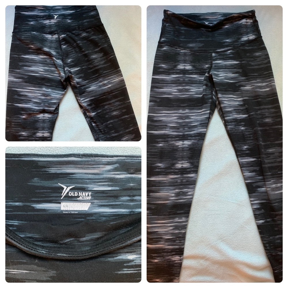Old Navy Activewear Striped Leggings